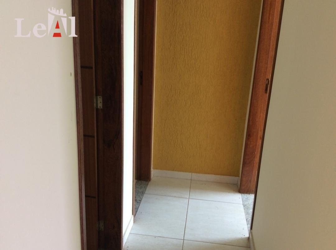 Apartamento à venda com 2 quartos, 65m² - Foto 17