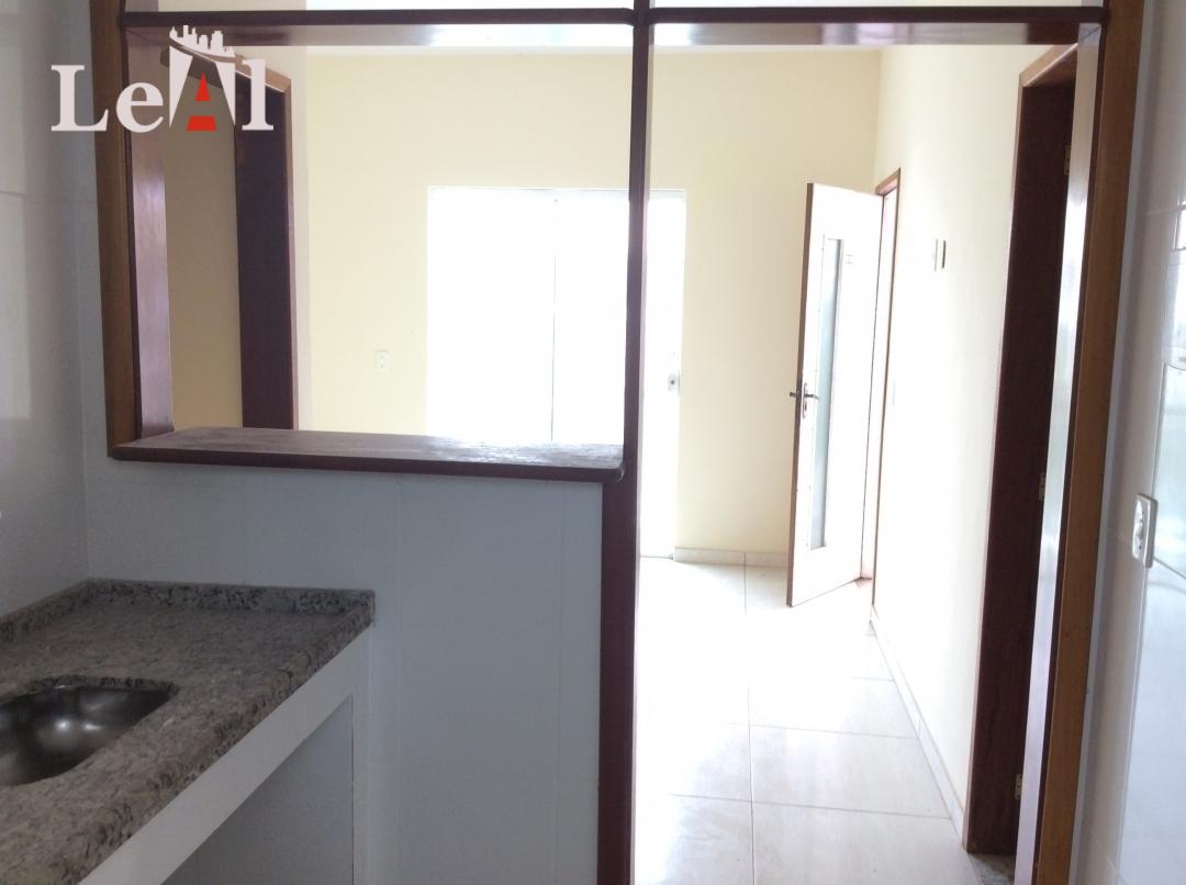 Apartamento à venda com 2 quartos, 65m² - Foto 4