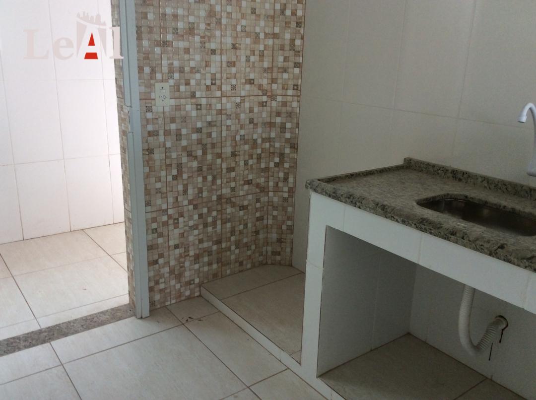 Apartamento à venda com 2 quartos, 65m² - Foto 19