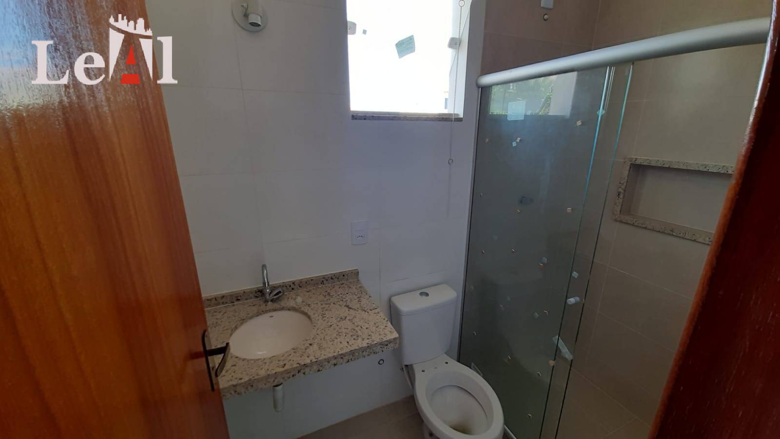 Casa à venda com 2 quartos, 80m² - Foto 9