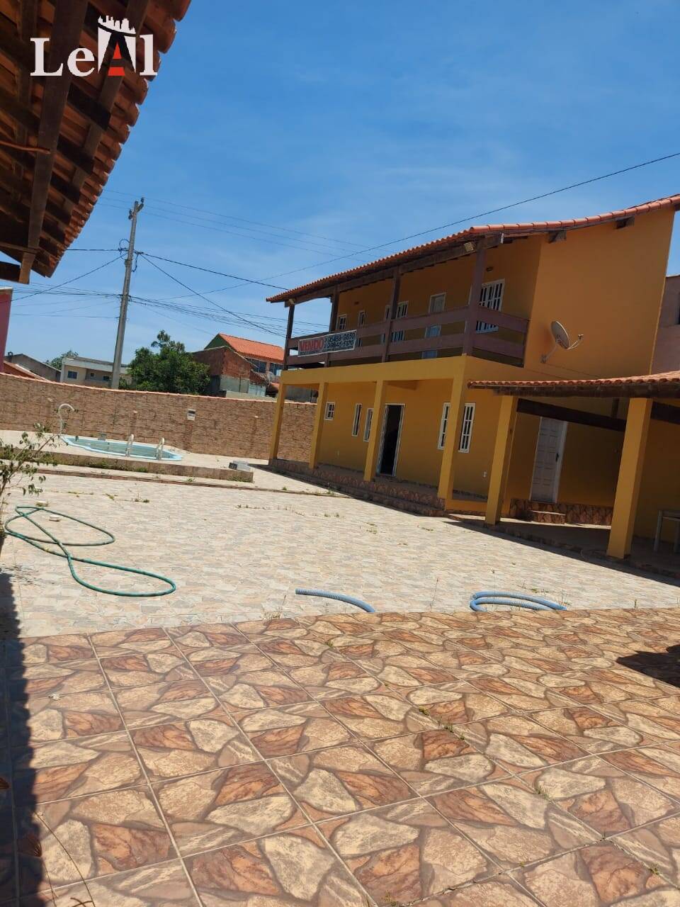 Casa à venda com 3 quartos, 200m² - Foto 42