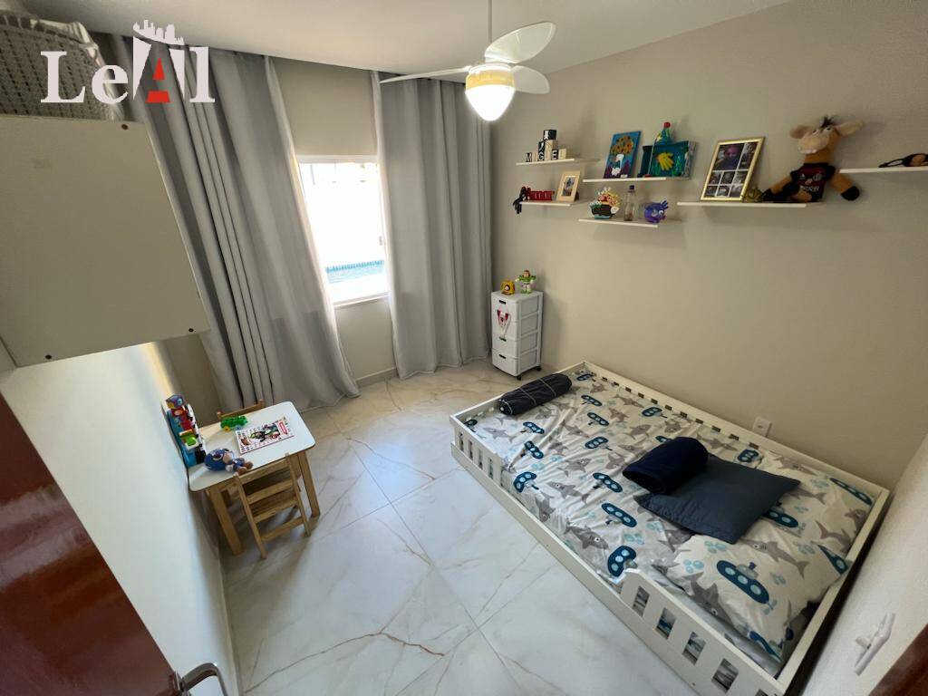 Casa à venda com 3 quartos, 396m² - Foto 12