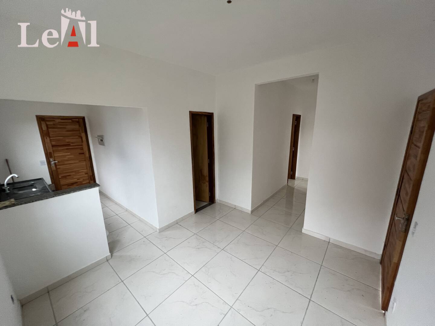 Casa à venda com 2 quartos, 360m² - Foto 10