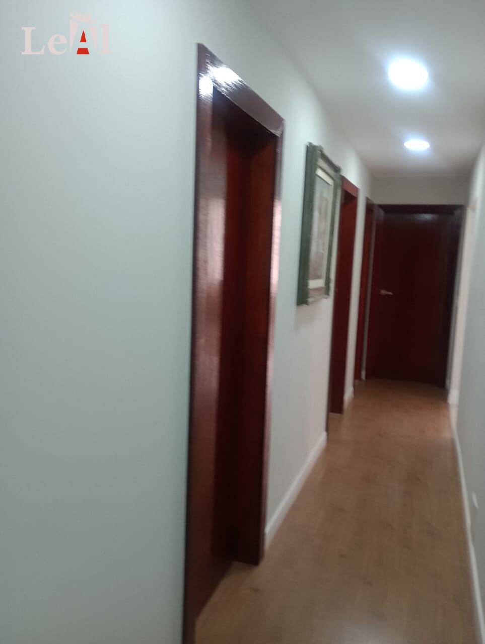 Casa à venda com 4 quartos, 200m² - Foto 6