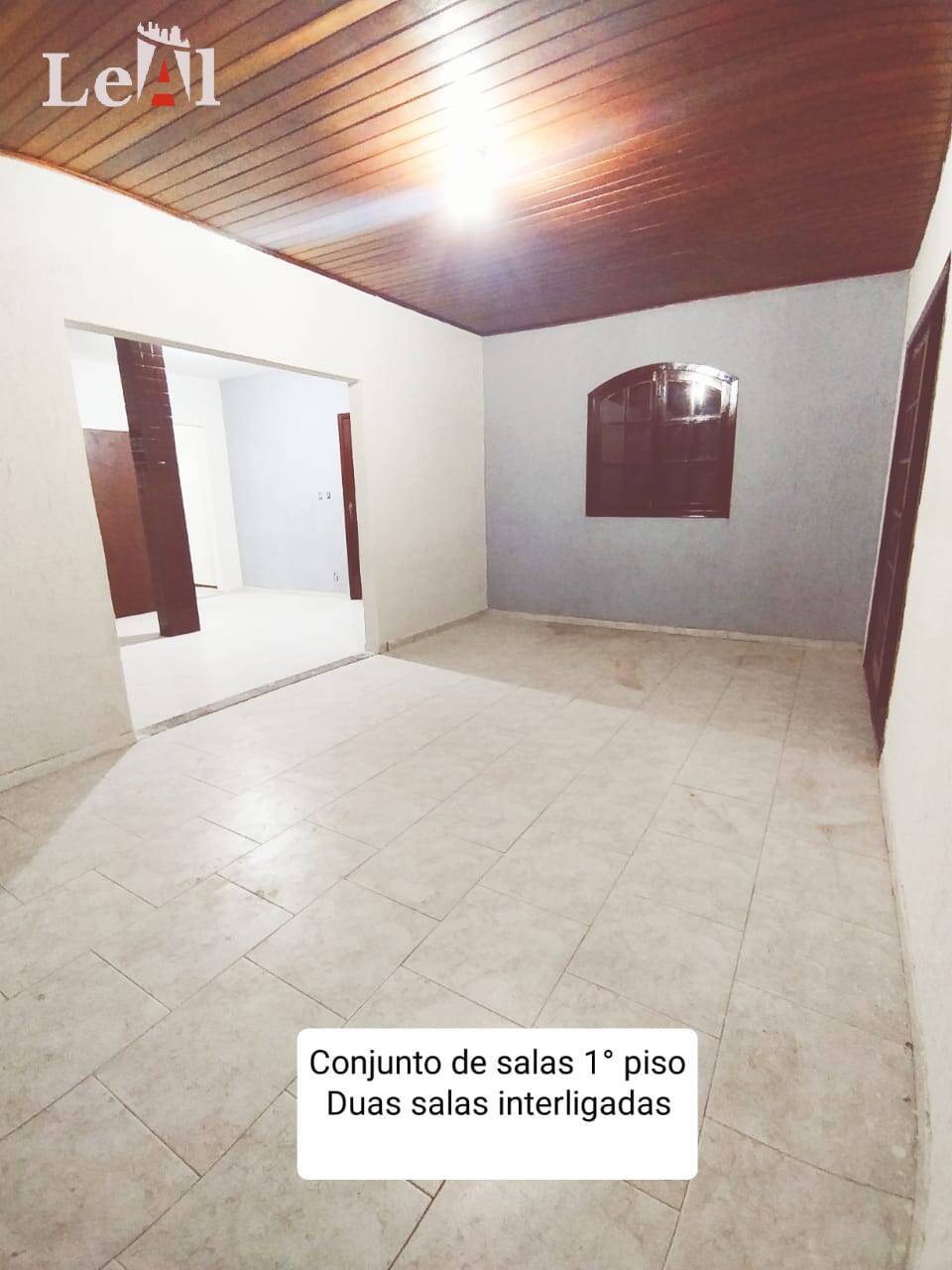 Casa à venda com 4 quartos, 307m² - Foto 16