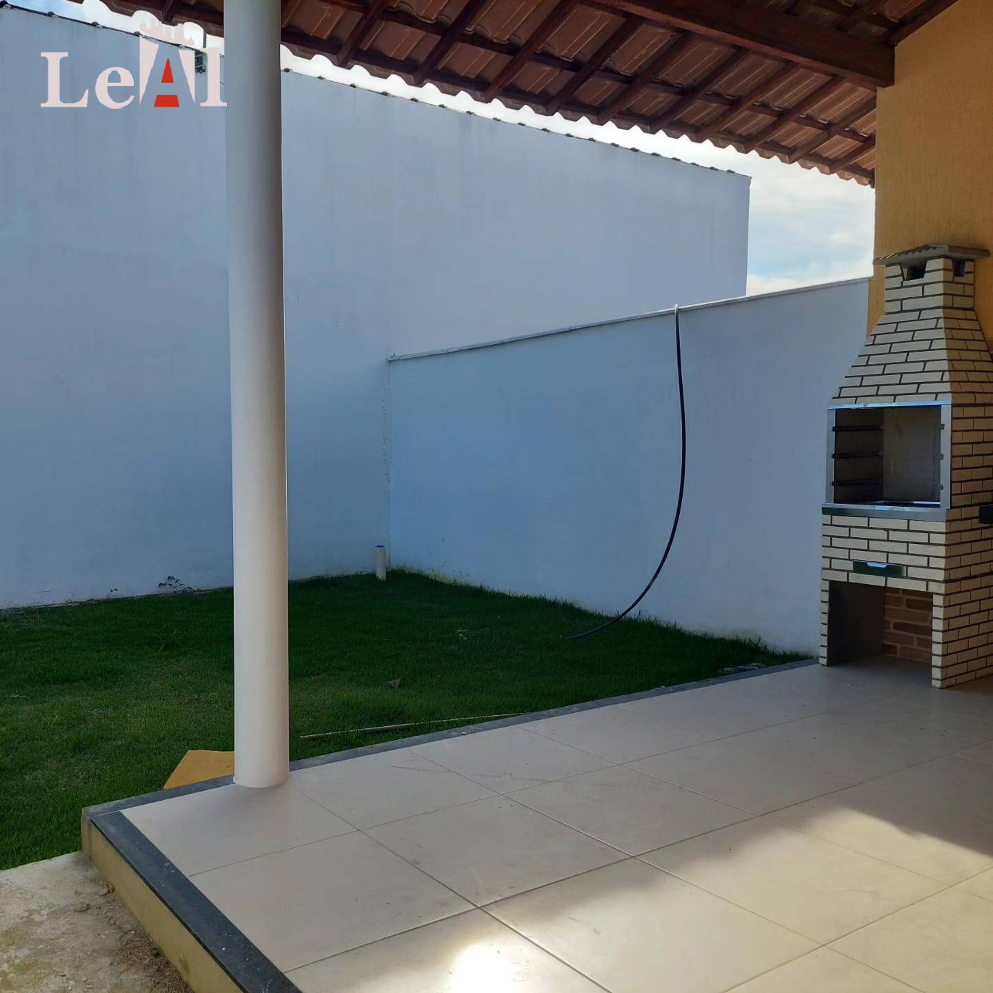 Casa à venda com 2 quartos, 80m² - Foto 9